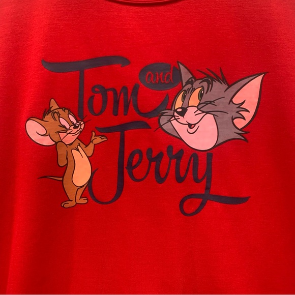 Tom & Jerry Women's Blue/White Striped Sleeve Graphic Red Sweatshirt Medium - Picture 2 of 13